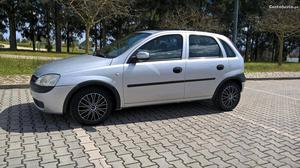 Opel Corsa 1.7 DTI 5 Lugares Dezembro/02 - à venda -