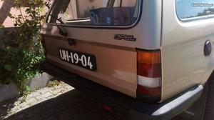 Opel Kadett cv Voyage Fevereiro/82 - à venda -