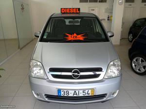 Opel Meriva 1.3Diesel 5Lugares Agosto/05 - à venda -