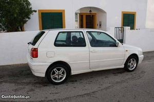 VW Golf 1.9 Março/97 - à venda - Comerciais / Van, Évora