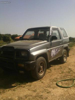 Daihatsu Feroza terreno Outubro/92 - à venda - Pick-up/