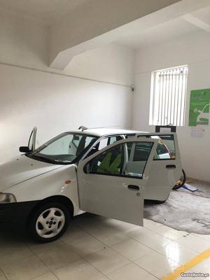 Fiat Punto 55 Maio/95 - à venda - Ligeiros Passageiros,