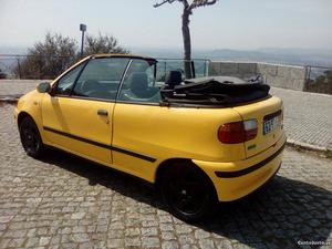 Fiat Punto Cabrio Janeiro/95 - à venda - Descapotável /
