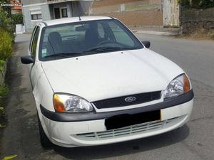 Ford Fiesta 1.8 D vis/ Maio/00 - à venda -