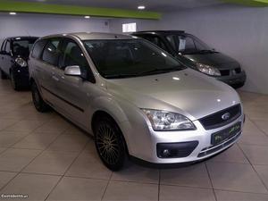 Ford Focus 1.6TDCI SW 172MIL Maio/05 - à venda - Ligeiros