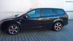 Ford Focus SW TITANIUM Novembro/06 - à venda - Ligeiros