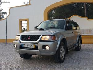 Mitsubishi Pajero SPORT NACIONAL AC Maio/00 - à venda -