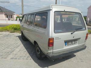 Nissan Vanette 2.0 diesel Dezembro/92 - à venda - Ligeiros