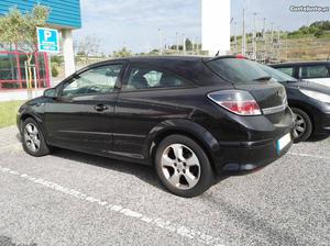 Opel Astra  GTC Março/06 - à venda - Ligeiros