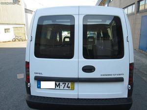 Opel Combo 1.7CDTI C/ AC Março/08 - à venda - Comerciais /