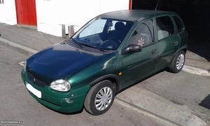 Opel Corsa B poucos kilometros Junho/97 - à venda -