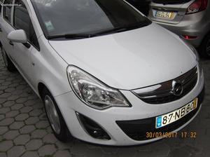 Opel Corsa NacCredito Outubro/12 - à venda - Ligeiros