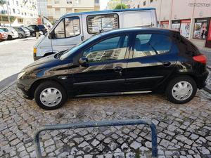 Peugeot  ano  ler anúncio Janeiro/02 - à venda