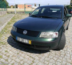 VW Passat 1.9 tdi 110cv Setembro/97 - à venda - Ligeiros