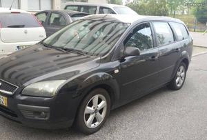 Ford Focus 1.6 tdci 105 cv Janeiro/06 - à venda - Ligeiros