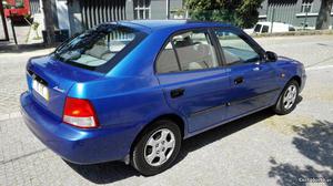 Hyundai Accent 1.3 GLS Impec. Dezembro/99 - à venda -