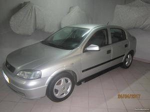 Opel Astra muito bom estado Fevereiro/99 - à venda -