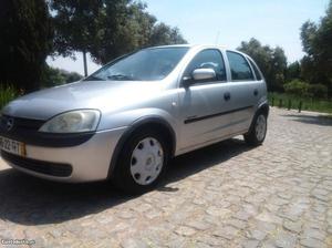 Opel Corsa 1.2 Comfort Junho/01 - à venda - Ligeiros