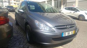 Peugeot  HDI Junho/04 - à venda - Comerciais / Van,