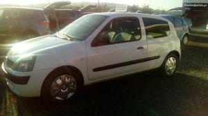 Renault Clio 1.5Dci Van Campus AC Abril/06 - à venda -