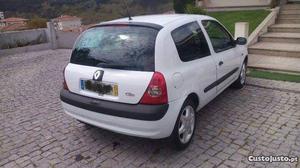 Renault Clio Cdi Outubro/03 - à venda - Ligeiros