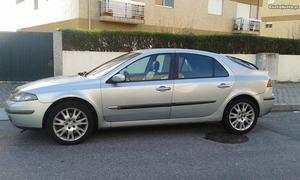 Renault Laguna 2.2dci TROCO Março/02 - à venda - Ligeiros