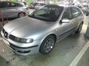 Seat Leon 1.9tdi Fevereiro/02 - à venda - Ligeiros