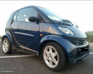 Smart ForTwo Fortwo cdi pure Dezembro/05 - à venda -