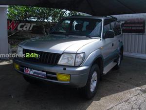 Toyota Land Cruiser 3.0 TD Pack 1