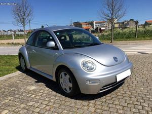 VW New Beetle 1.9 TDI NACIONAL Abril/00 - à venda -