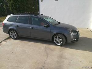 VW Passat B7 variant 2.0 TDI DSG Agosto/11 - à venda -