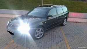 VW Passat CV pd Março/99 - à venda - Ligeiros
