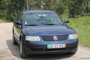 VW Passat Variant. 1.9 TDI Agosto/99 - à venda - Ligeiros