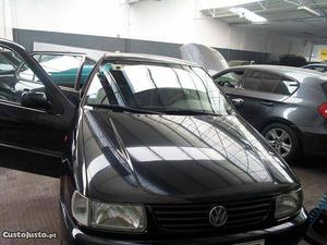 VW Polo 1.0 Dezembro/97 - à venda - Ligeiros Passageiros,