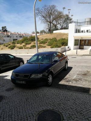 Audi A tdi 110cavalos Maio/98 - à venda - Ligeiros