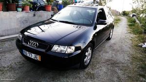 Audi A3 8l Novembro/97 - à venda - Descapotável / Coupé,