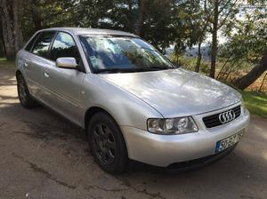 Audi A3 tdi 130cv Março/02 - à venda - Ligeiros