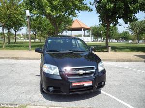 Chevrolet Aveo 1.4Lt Kmts Abril/09 - à venda -