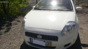 Fiat Grande Punto 1.3 MULTIJETE Outubro/08 - à venda -