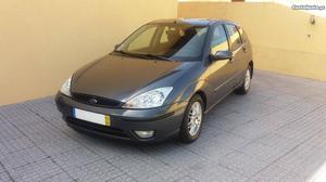 Ford Focus 1.6i 16v Zetec Guia Agosto/02 - à venda -