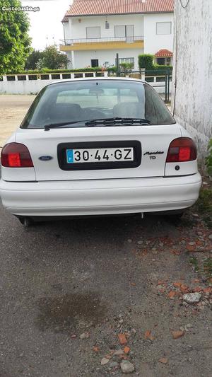 Ford Mondeo 1.8 td interculer Julho/96 - à venda - Ligeiros