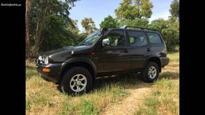 Nissan Terrano Dezembro/96 - à venda - Pick-up/