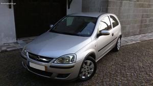 Opel Corsa 1.3 cdti Maio/04 - à venda - Comerciais / Van,