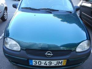 Opel Corsa 1.5TD5p- Junho/98 - à venda - Ligeiros