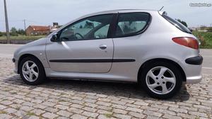 Peugeot  hdi xs diesel Outubro/02 - à venda -