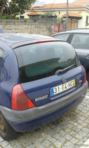 Renault Clio 1.2 Março/99 - à venda - Ligeiros