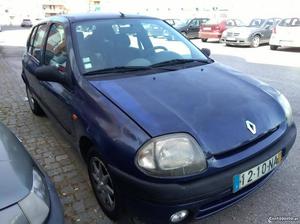 Renault Clio 1.2cc 12v RT. Fevereiro/99 - à venda -