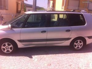 Renault Grand Espace 2.2 td 7L Maio/98 - à venda -