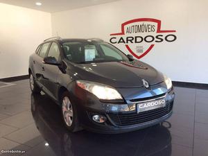 Renault Mégane 1.5 DCI 110 CV Maio/13 - à venda - Ligeiros