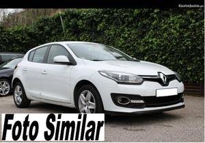 Renault Mégane 1.5DCI 5P Julho/14 - à venda - Ligeiros